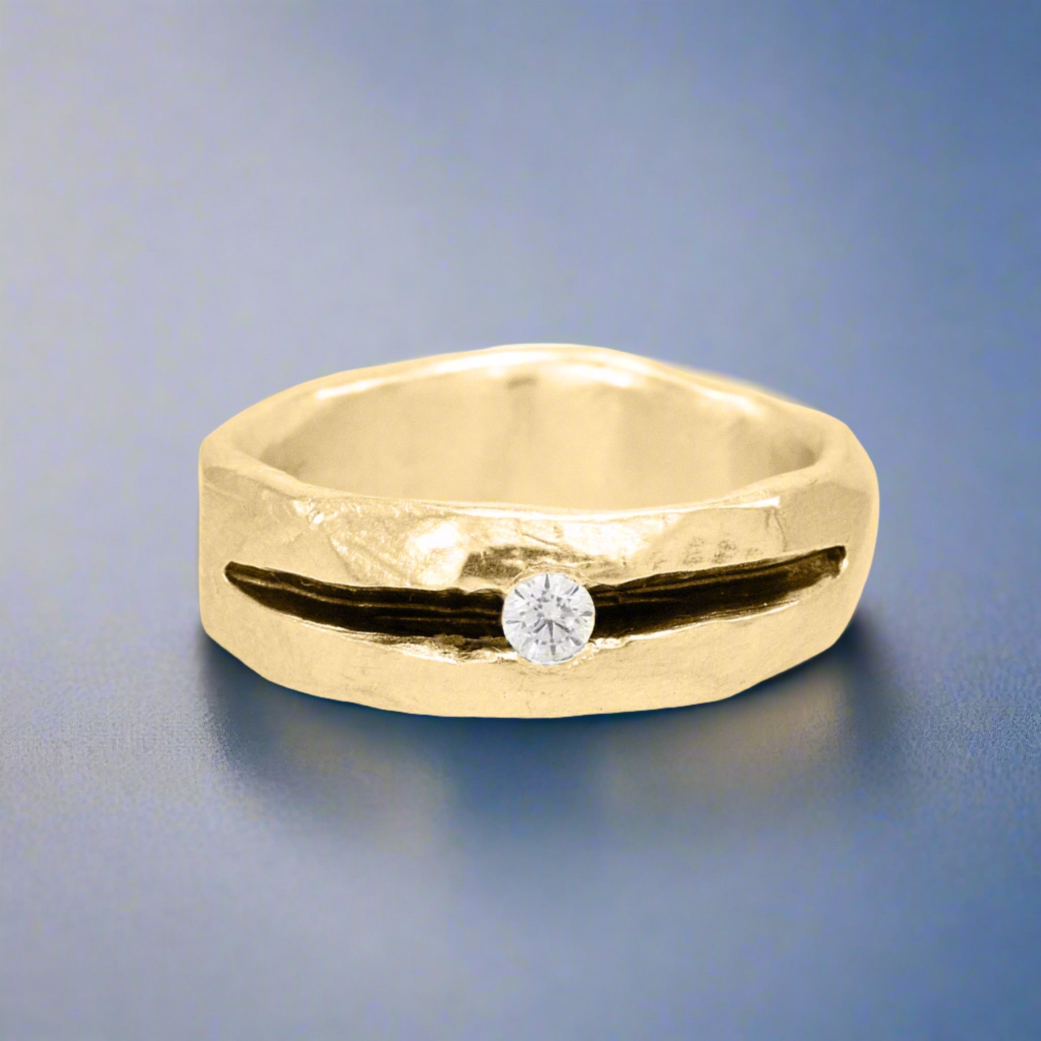Gold Diamond Ridge Ring - Rings
