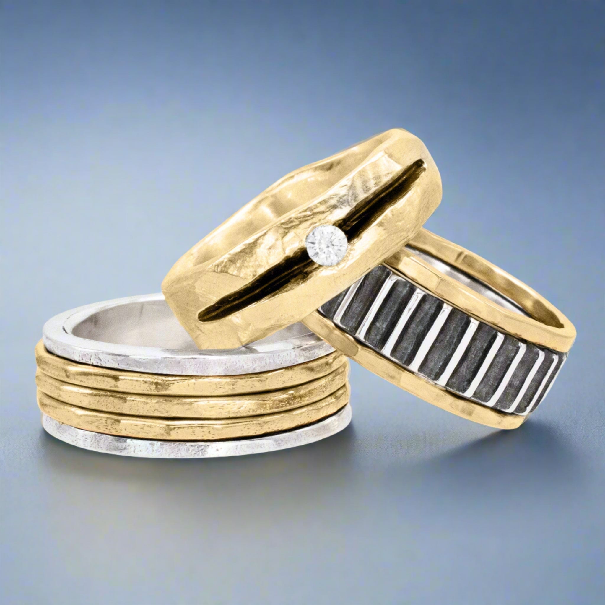 Gold Diamond Ridge Ring - Rings