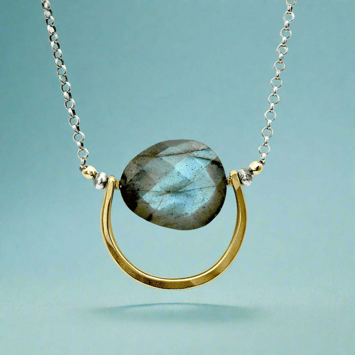 Lumiere Labradorite Necklace - Necklaces