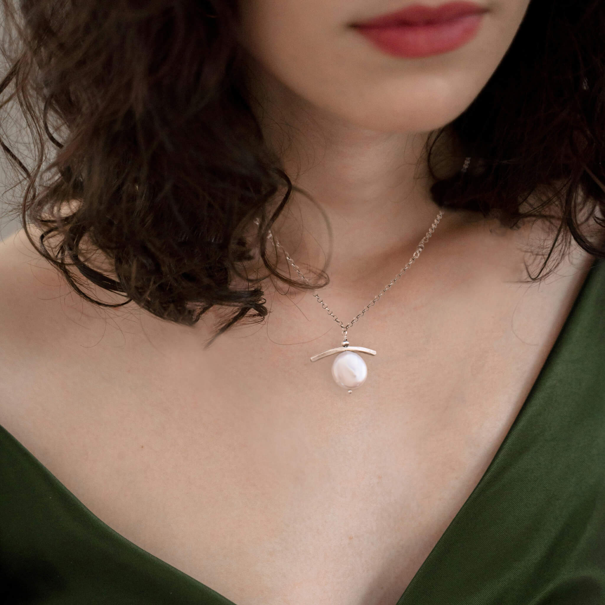 Pearl Horizon Necklace - Necklaces